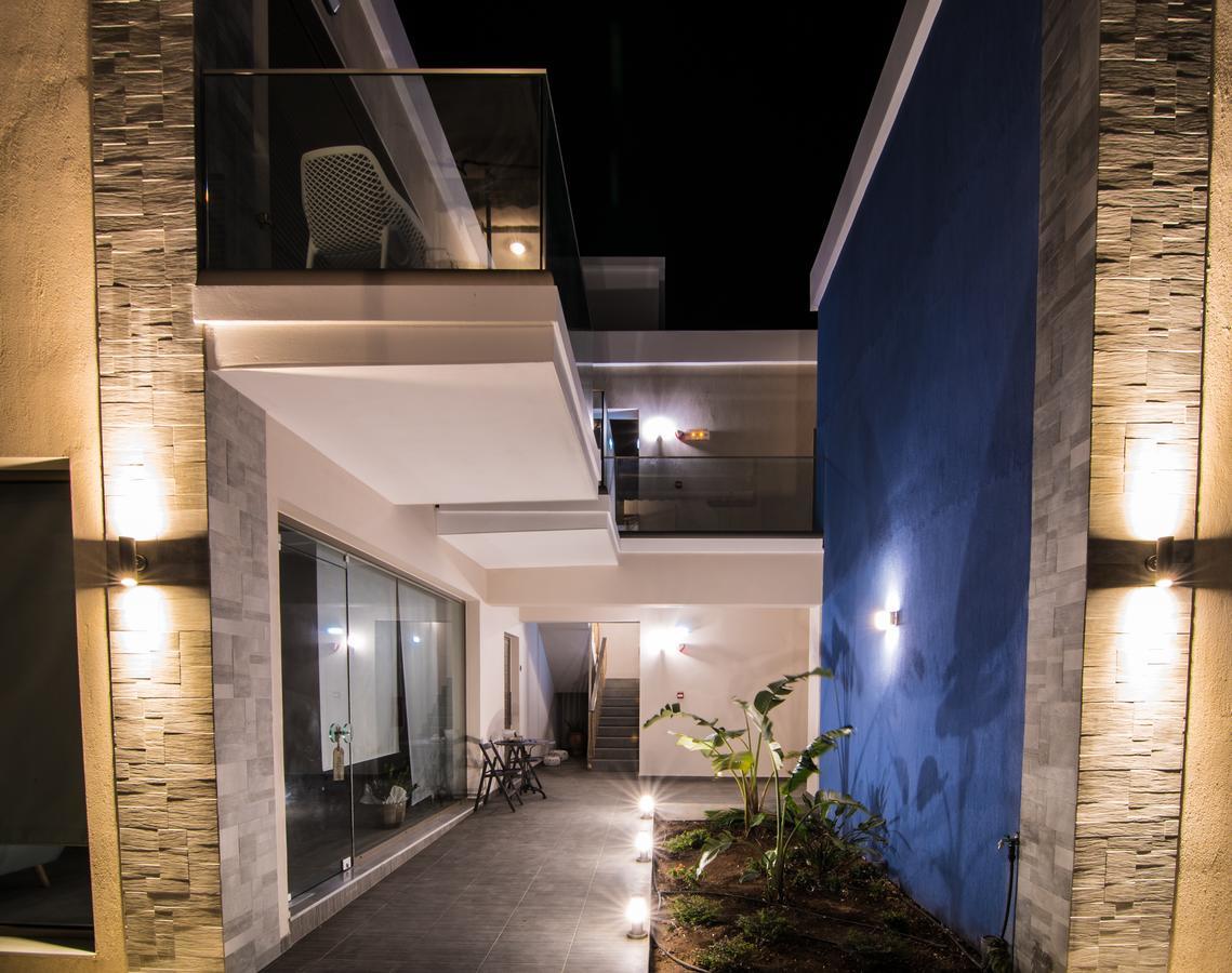 Blue Horizon Aparthotel Palaiochora Exterior photo
